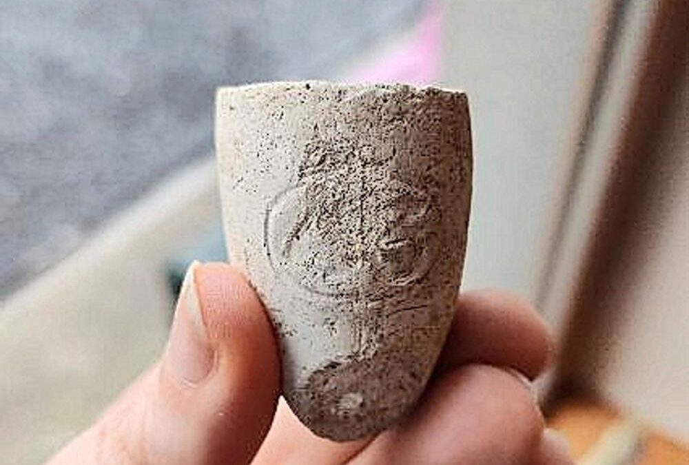 A Fascinating Mayo Story of Pipes and Politics